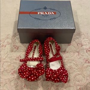 Prada toddler red polka dot dress shoes size 25EU
